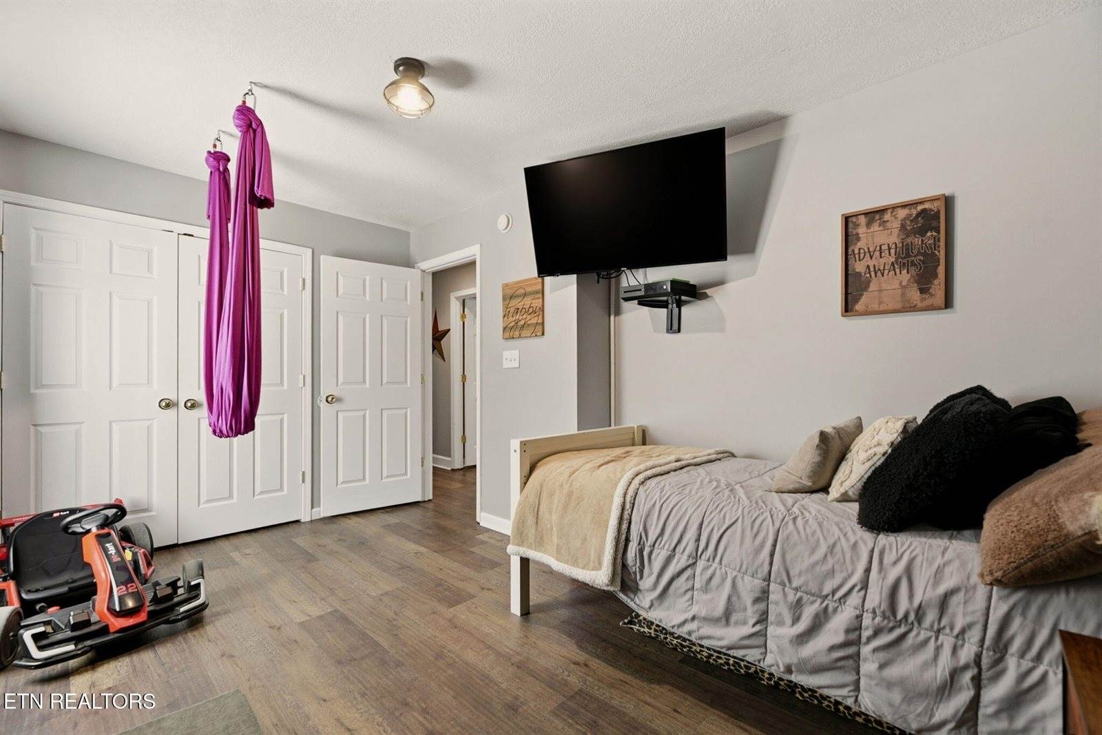 109 Oakview Drive, Kingston, TN 37763