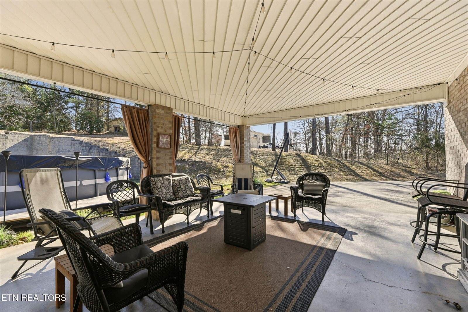 109 Oakview Drive, Kingston, TN 37763