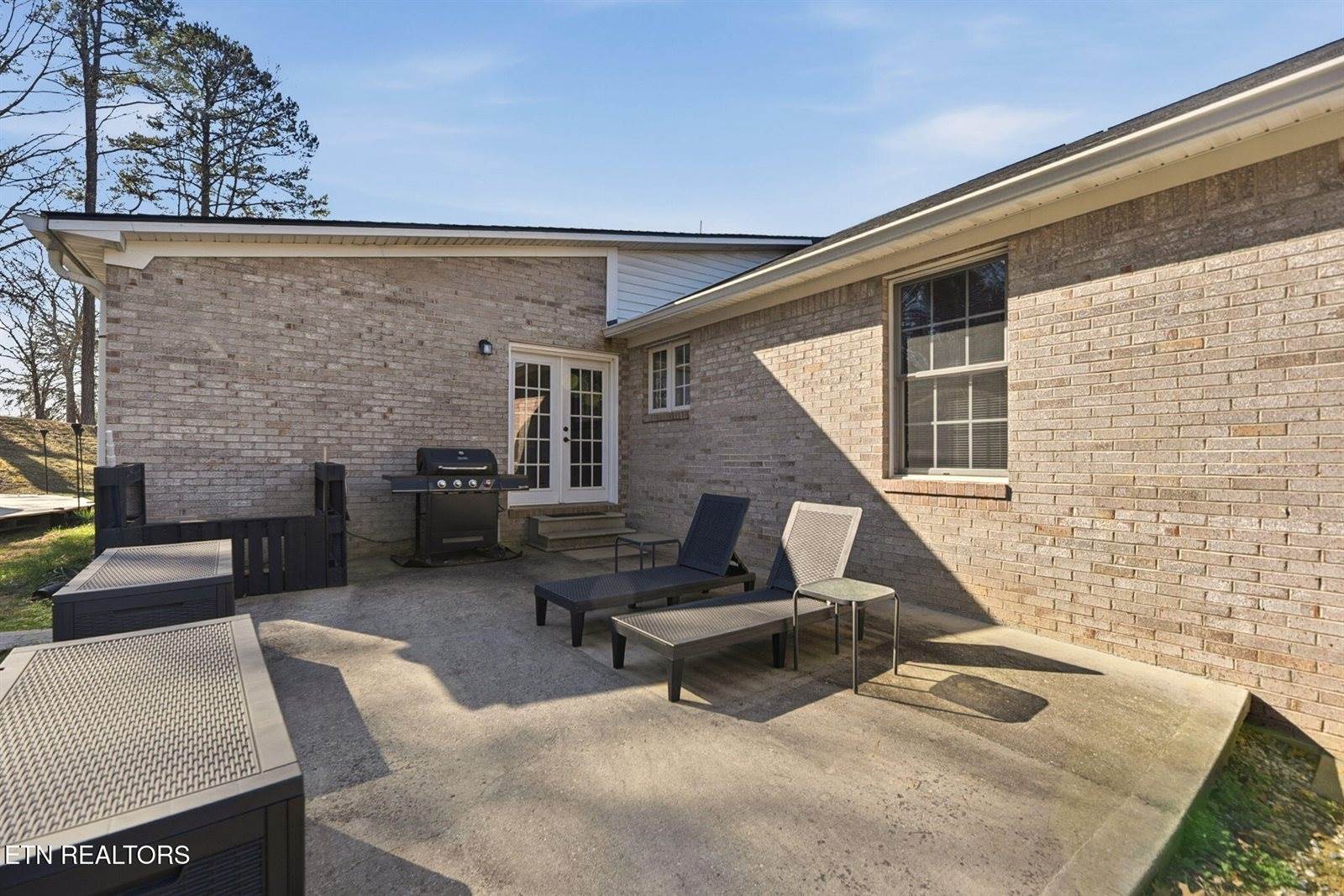 109 Oakview Drive, Kingston, TN 37763