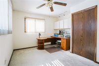 214 W Hunt Street, Greenwood, WI 54437