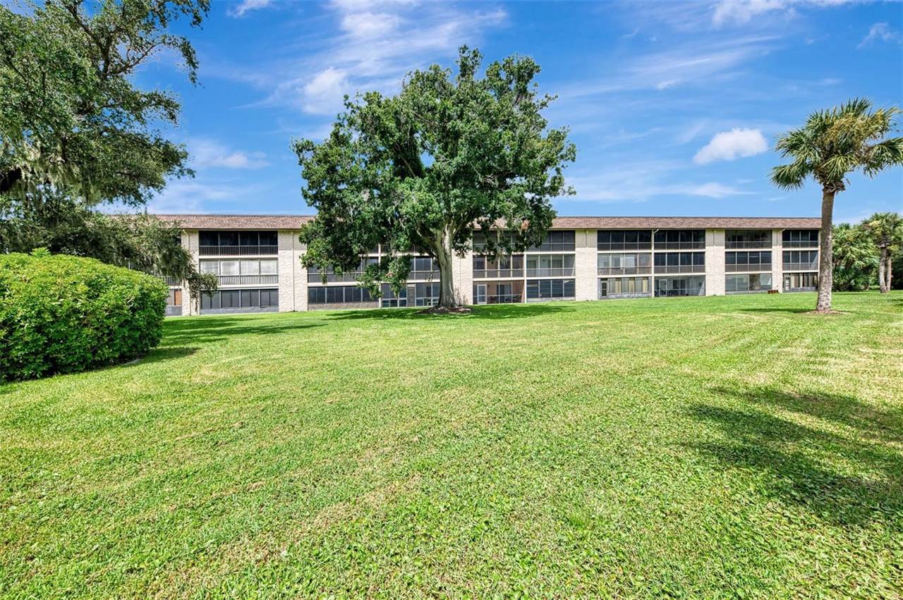 102 Capri Isles Boulevard, #206, Venice, FL 34292