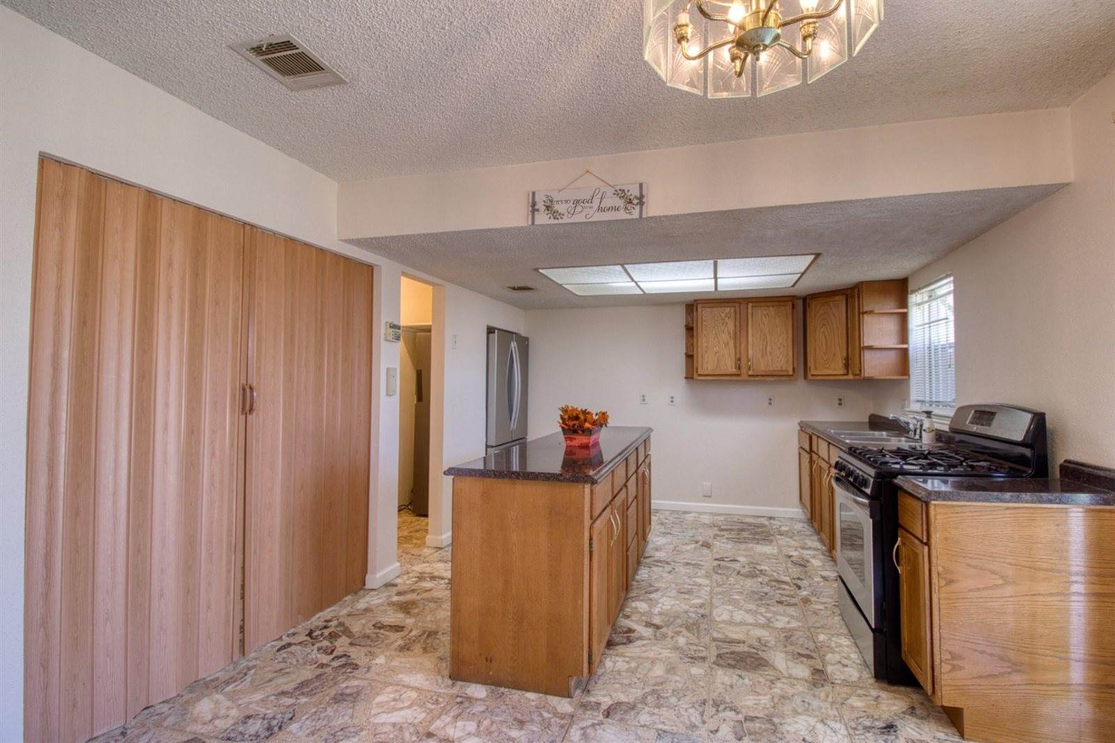 12119 Crystalwood Drive, Houston, TX 77013