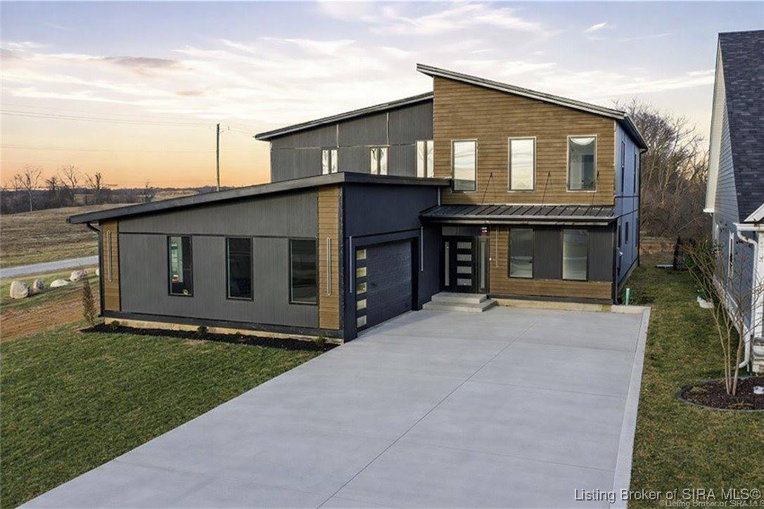 1020 Ridgeview Drive, Jeffersonville, IN 47130