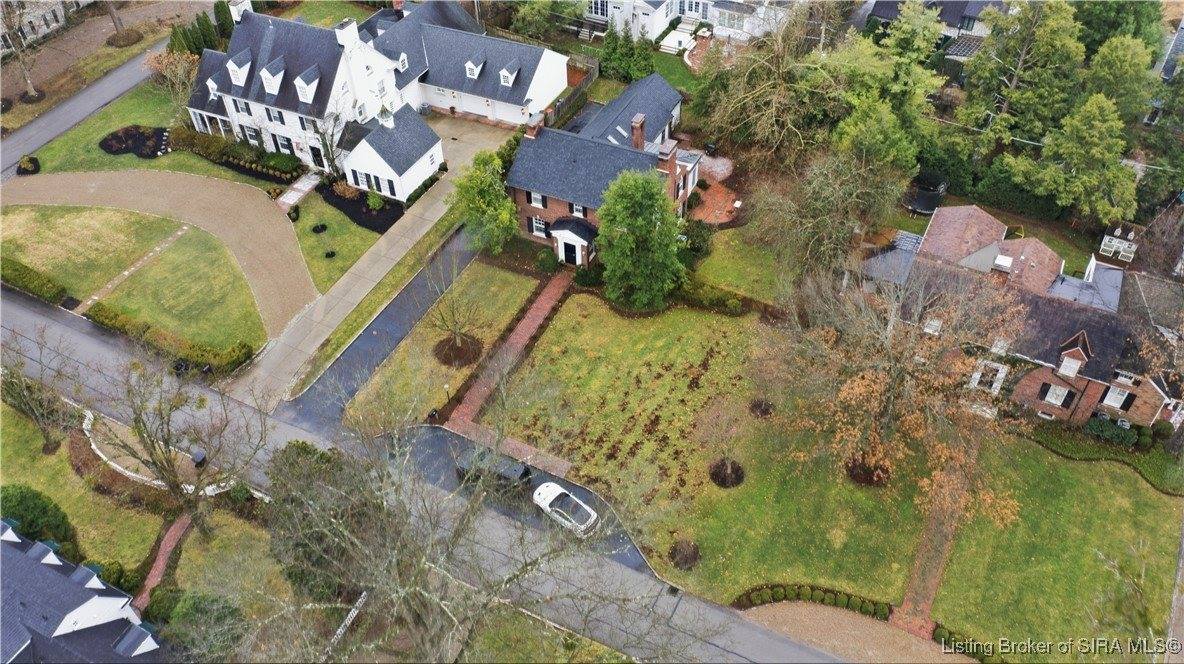 1020 Ridgeview Drive, Jeffersonville, IN 47130