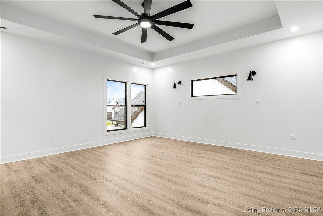 1019 Ridgeview Drive, Jeffersonville, IN 47130