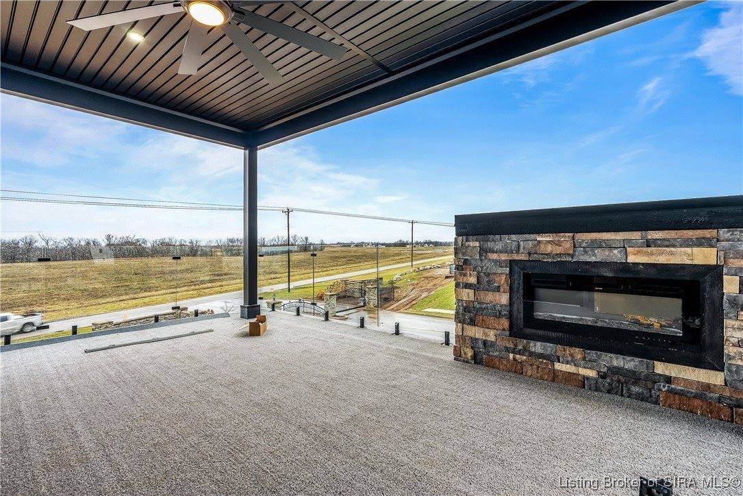 1019 Ridgeview Drive, Jeffersonville, IN 47130