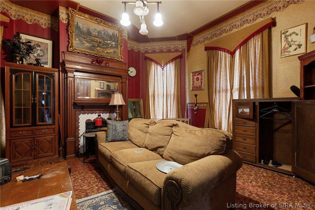 7993 East Walnut Street, Lexington, IN 47138