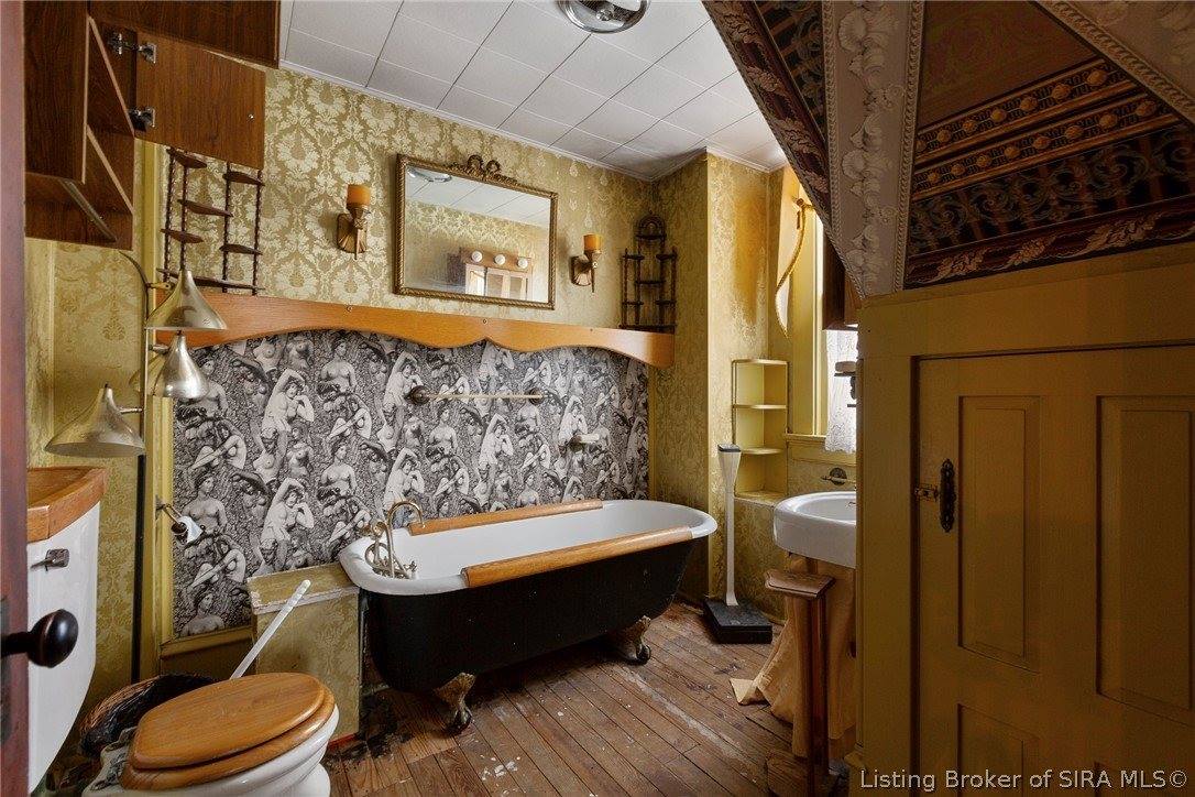 7993 East Walnut Street, Lexington, IN 47138