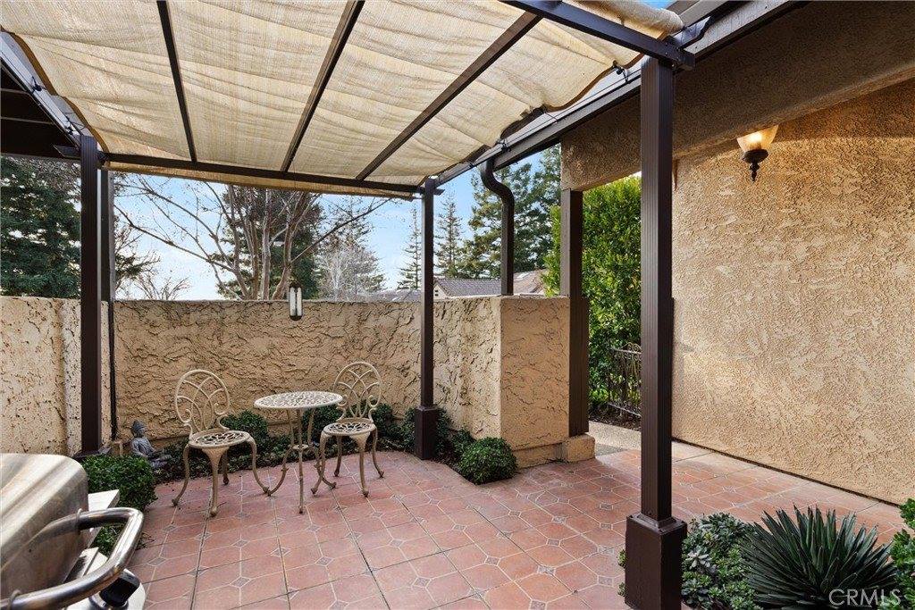 5 Valley Lake, Chico, CA 95928