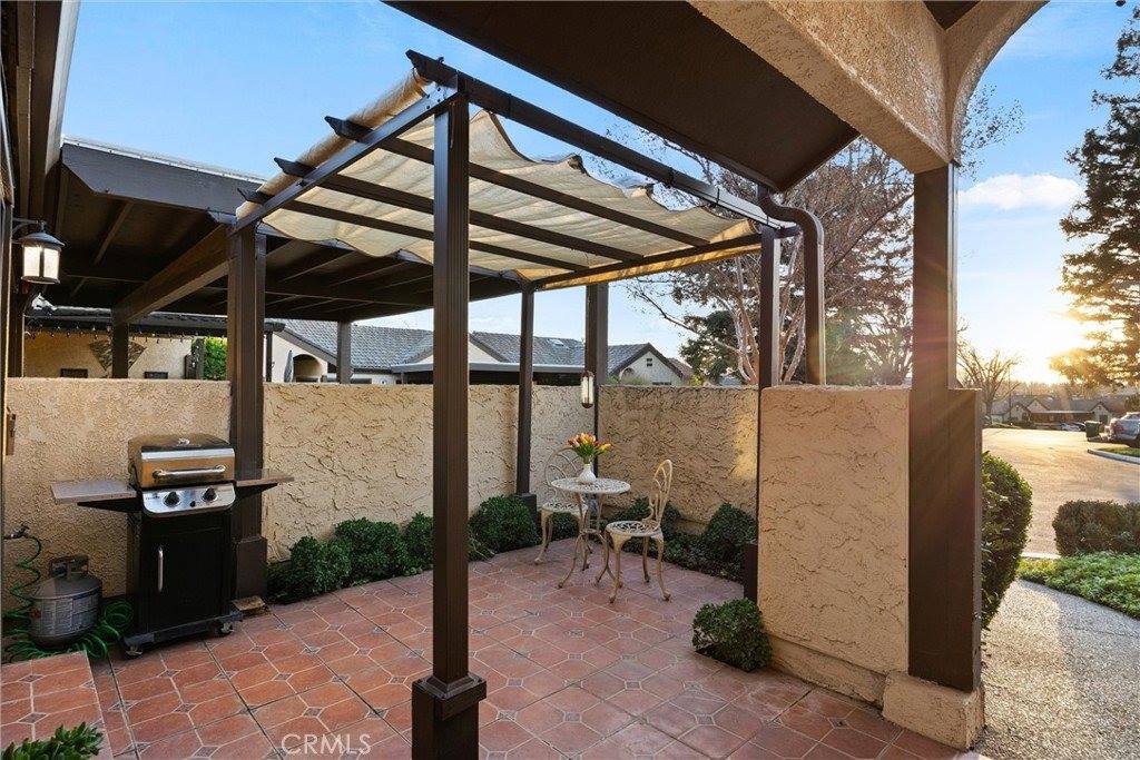 5 Valley Lake, Chico, CA 95928