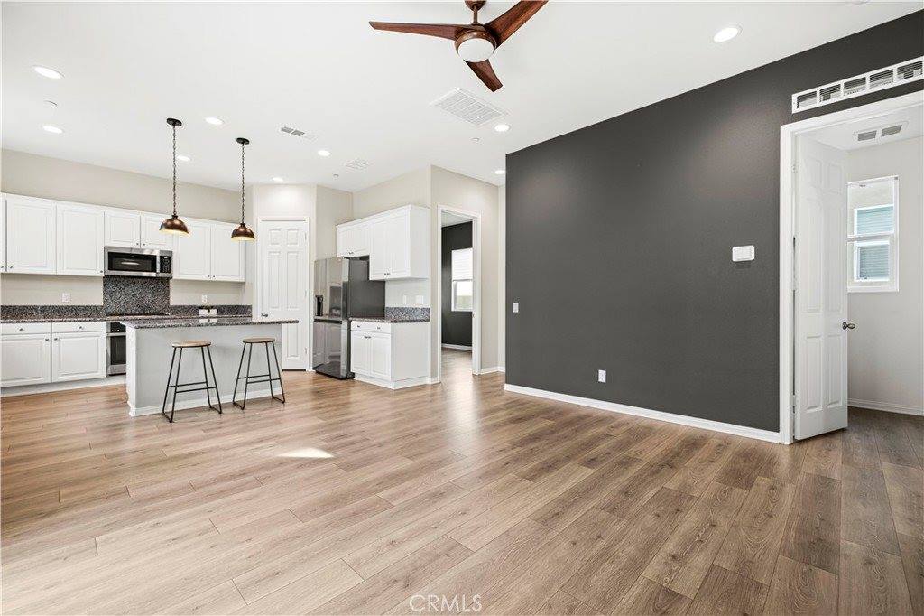 27422 Pioneer Court, Valencia, CA 91381