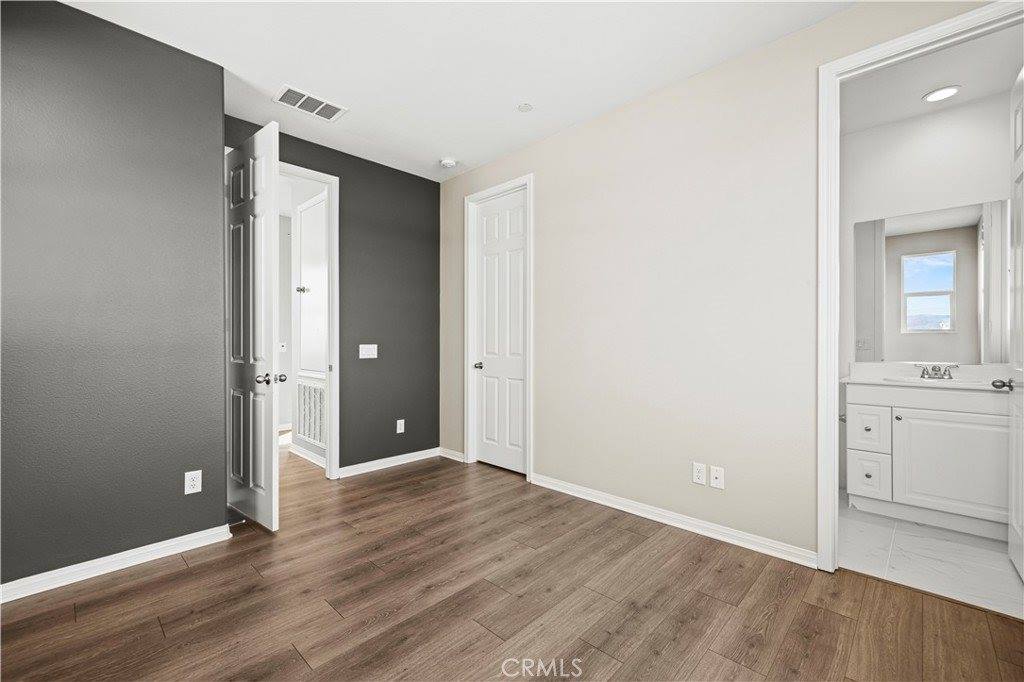 27422 Pioneer Court, Valencia, CA 91381
