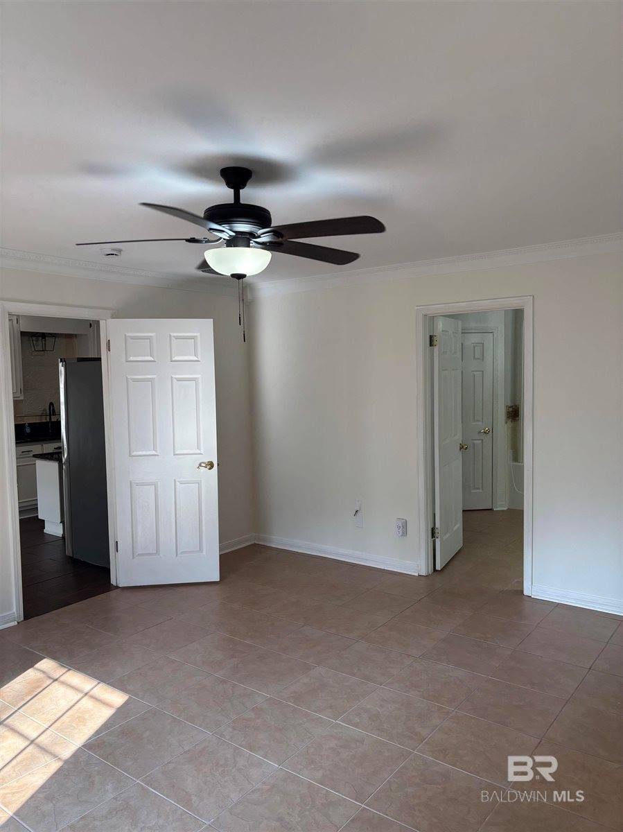 11125 Garrett Road, Daphne, AL 36526