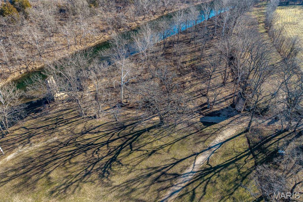 30633 Marigold, Lebanon, MO 65536