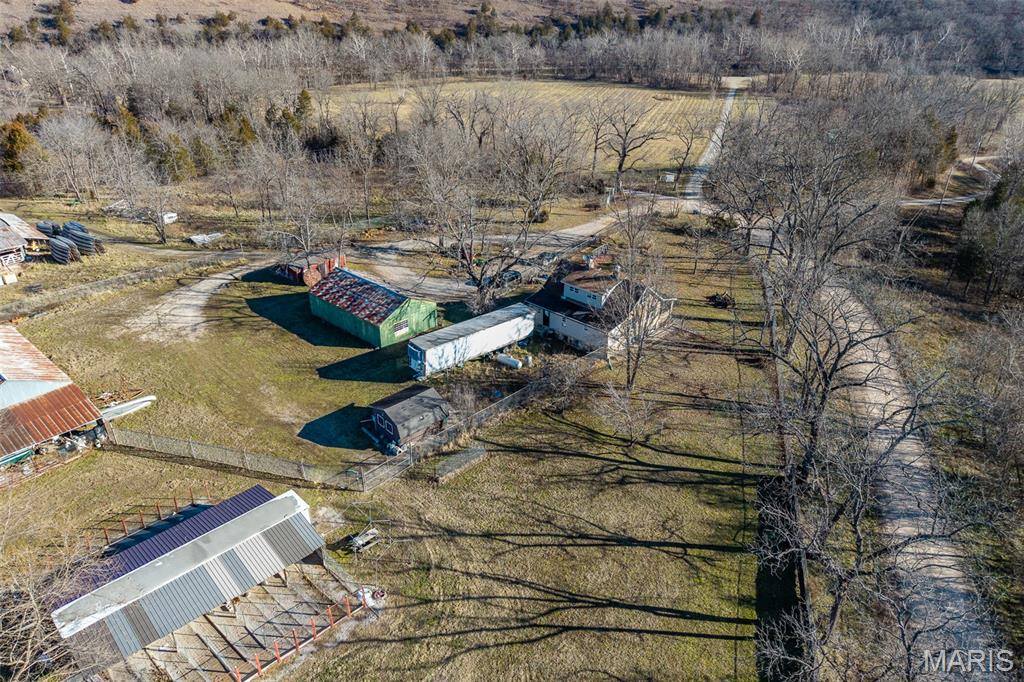 30633 Marigold, Lebanon, MO 65536