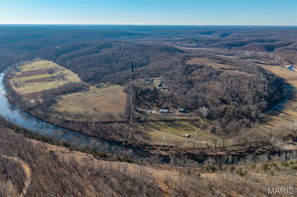 30633 Marigold, Lebanon, MO 65536