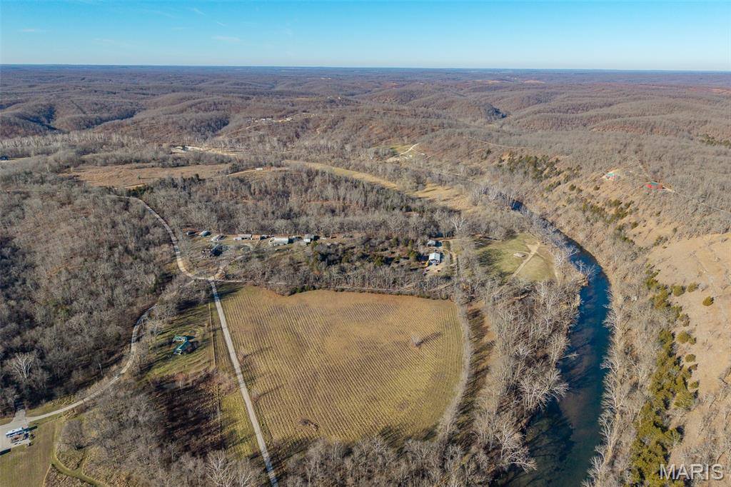 30633 Marigold, Lebanon, MO 65536