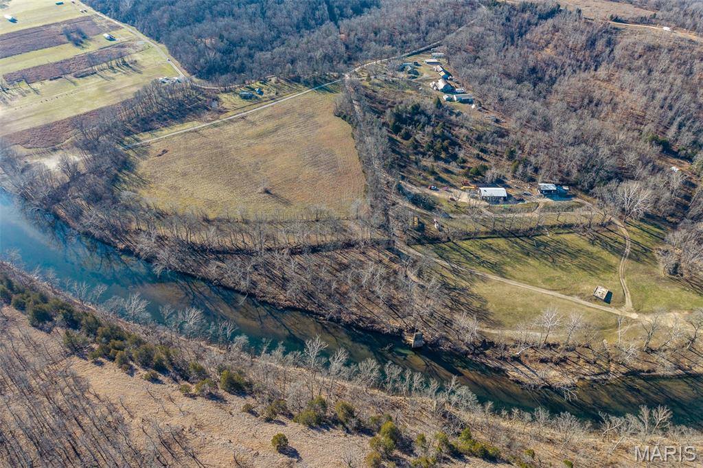 30633 Marigold, Lebanon, MO 65536