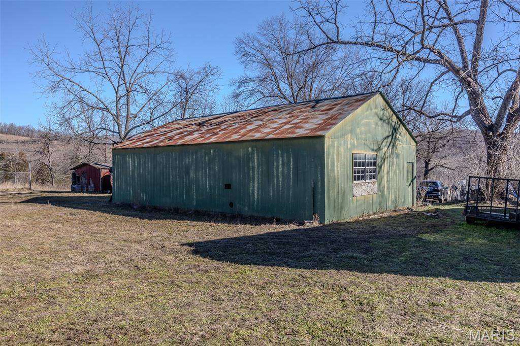 30633 Marigold, Lebanon, MO 65536