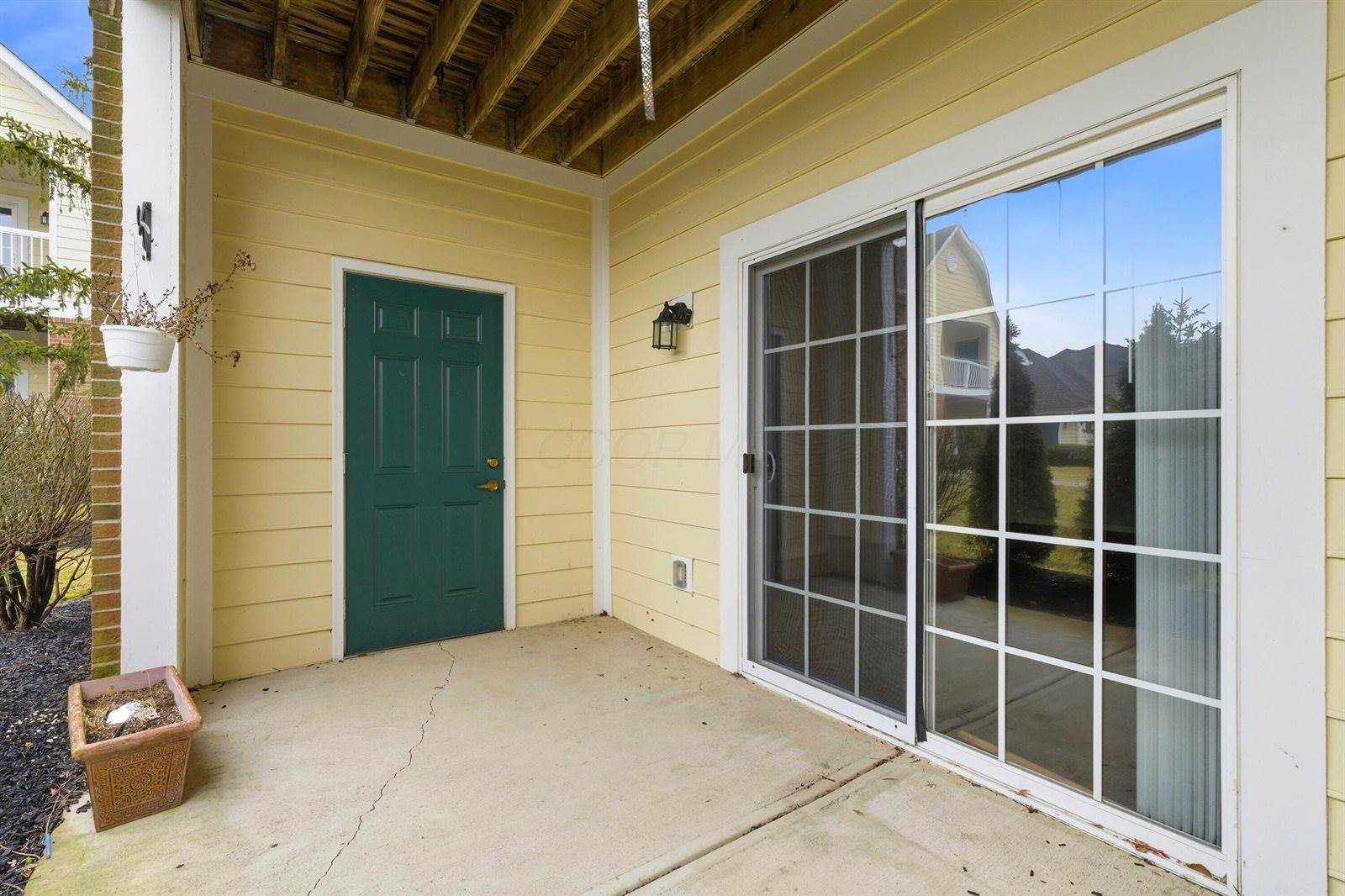 7728 South Essex Gate Drive, Dublin, OH 43016