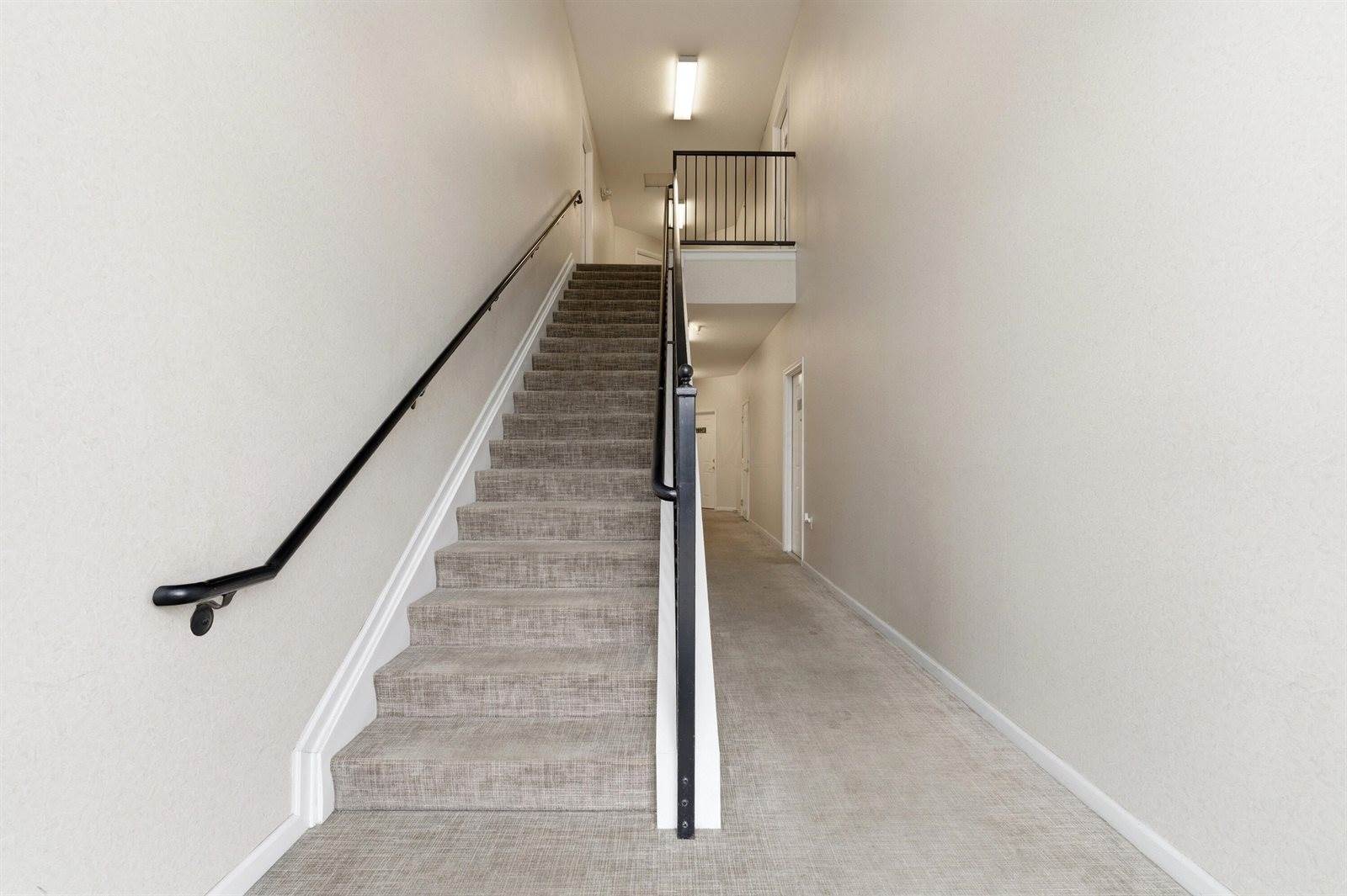 7728 South Essex Gate Drive, Dublin, OH 43016