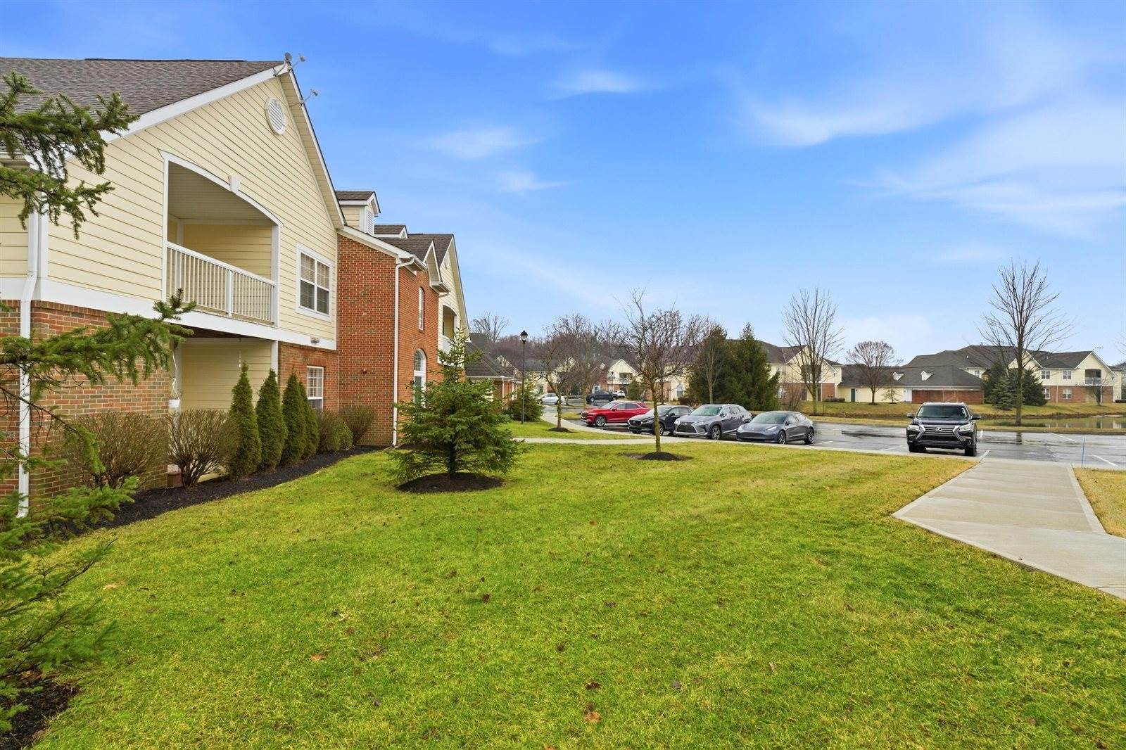 7728 South Essex Gate Drive, Dublin, OH 43016