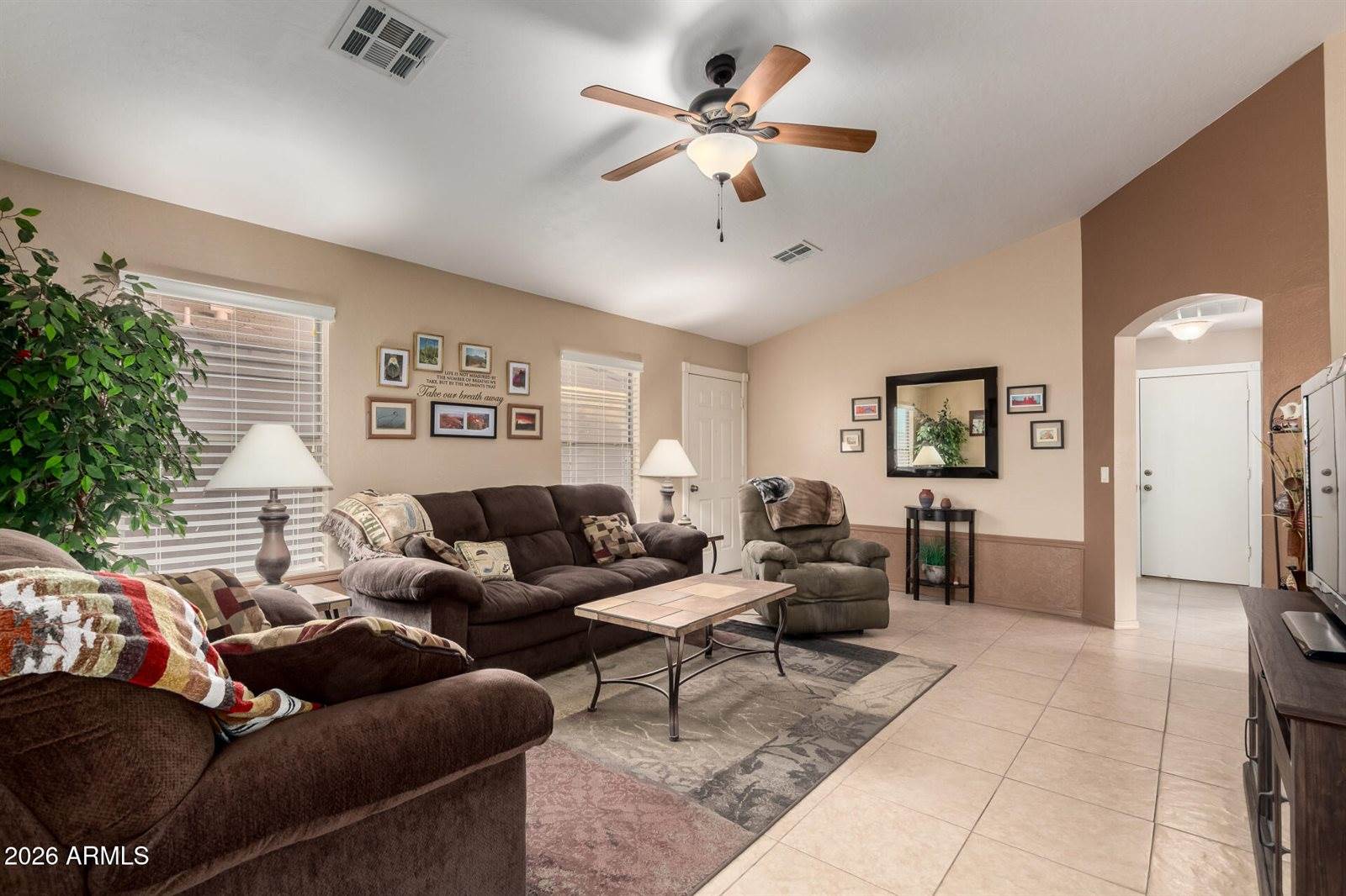 6880 East Lush Vista View, Florence, AZ 85132