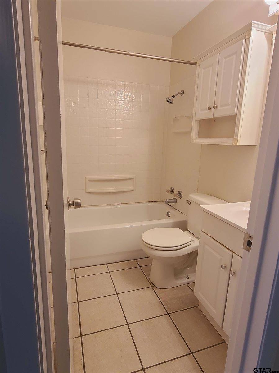 2409 Mimosa, Tyler, TX 75701