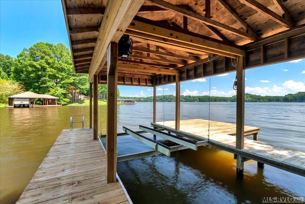 143 Cabin Point Rd, Littleton, NC 27850