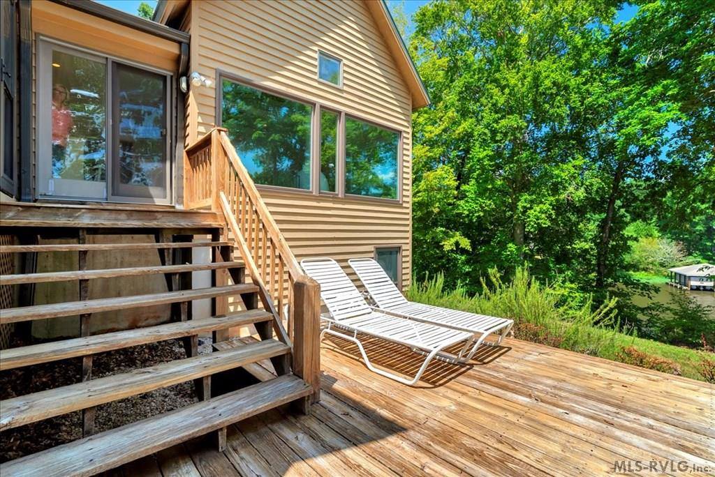 143 Cabin Point Rd, Littleton, NC 27850