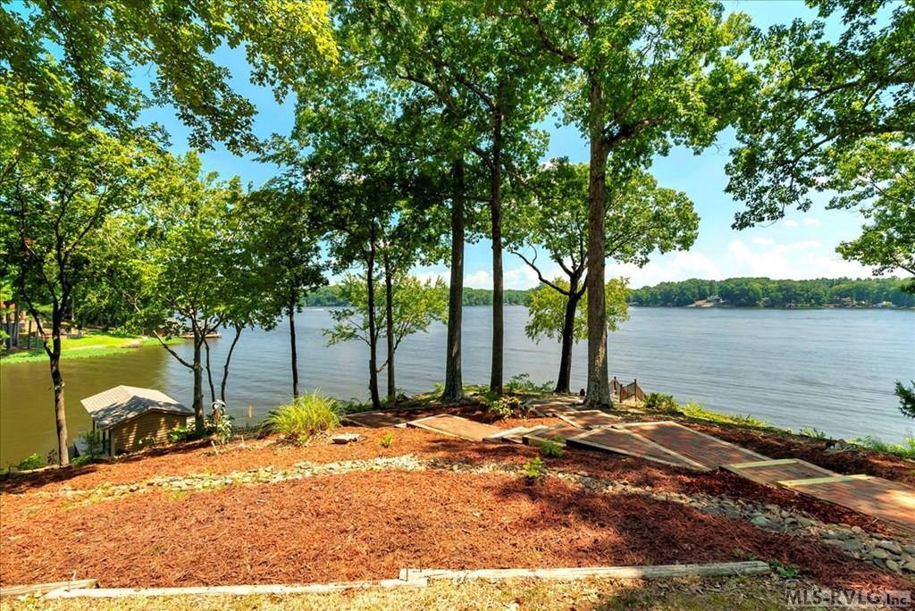 143 Cabin Point Rd, Littleton, NC 27850