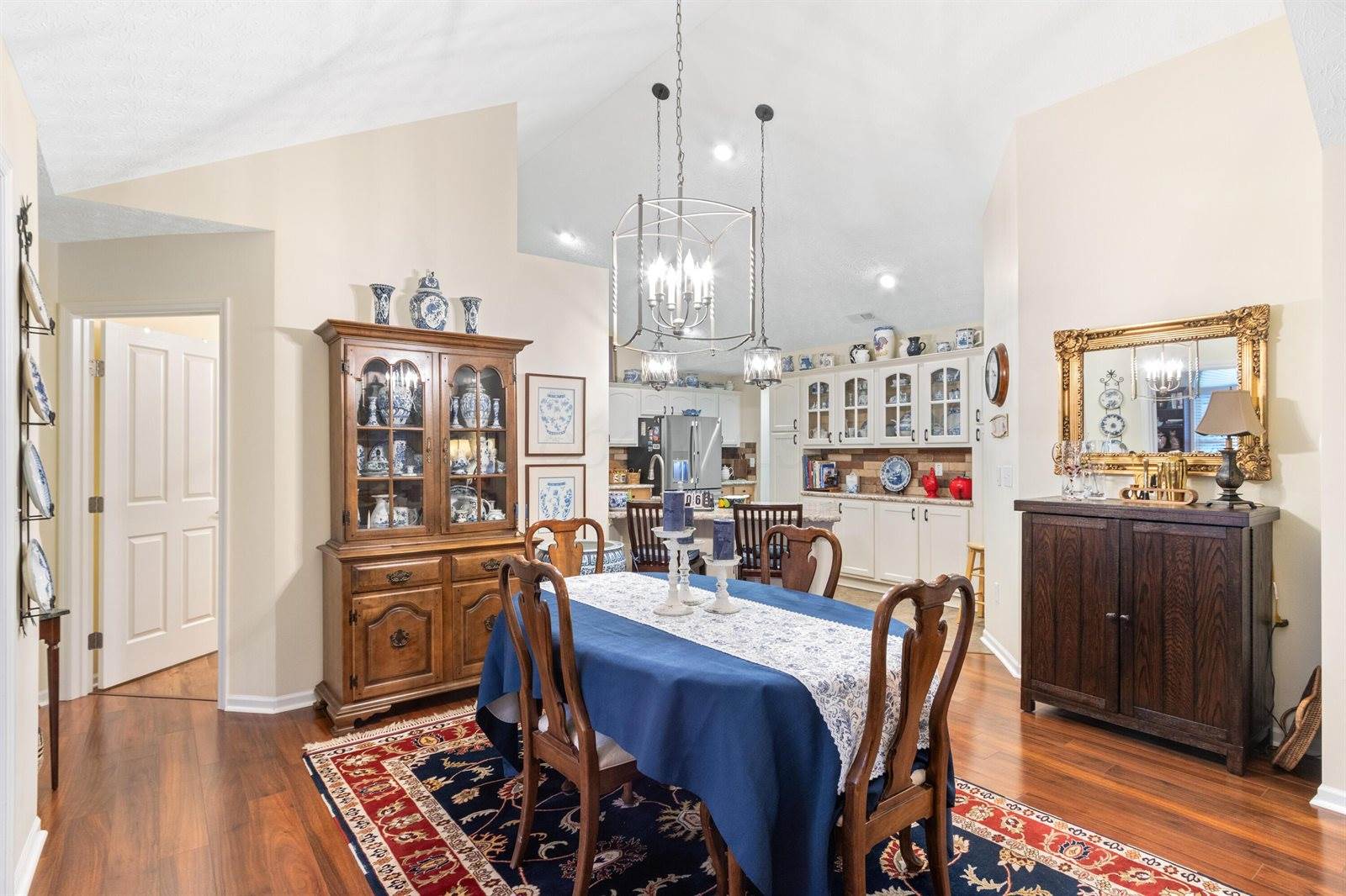 531 Ruttington Lane, Westerville, OH 43082