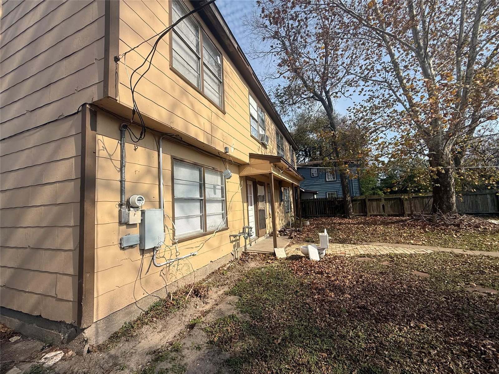 1217 3rd Avenue North, Texas City, TX 77590