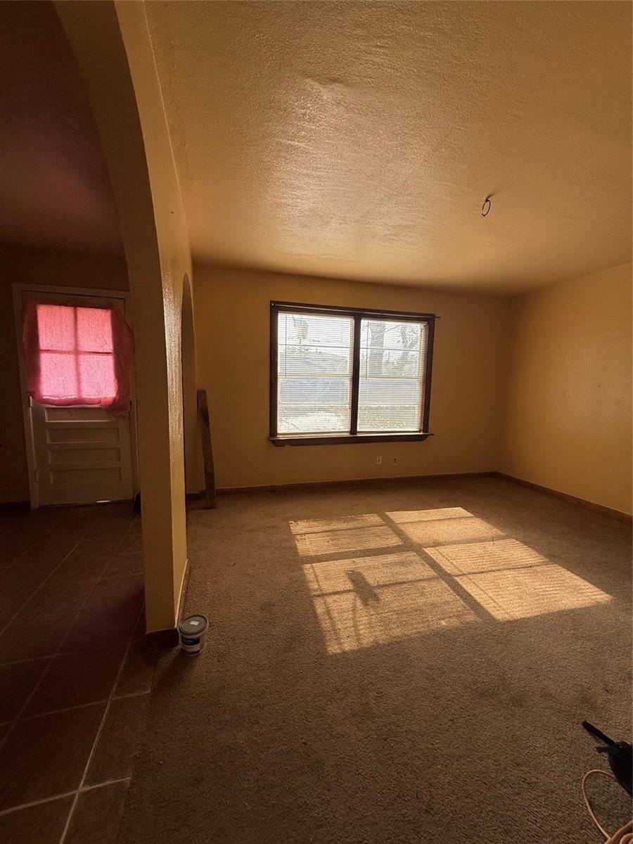 1217 3rd Avenue North, Texas City, TX 77590