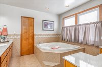 7618 Stout Road, Circleville, OH 43113