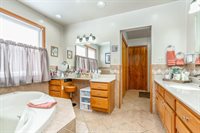 7618 Stout Road, Circleville, OH 43113