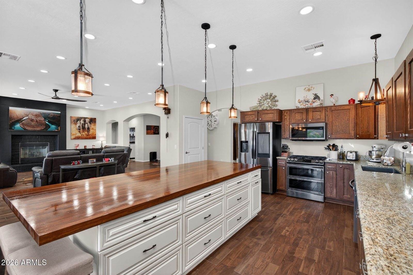 6953 West Quarter Horse Run, Coolidge, AZ 85128