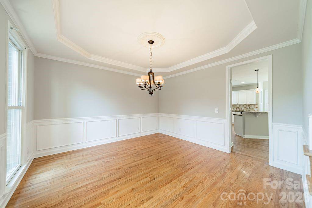 3306 Savannah Hills Drive, Matthews, NC 28105