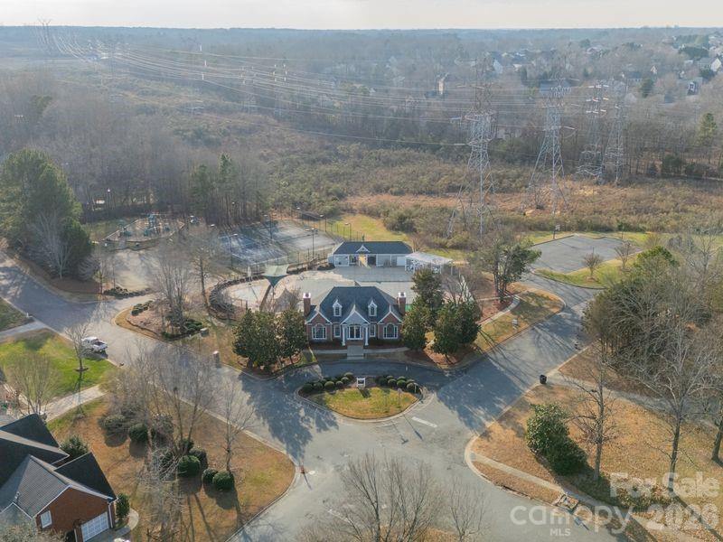 3306 Savannah Hills Drive, Matthews, NC 28105