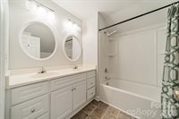 3306 Savannah Hills Drive, Matthews, NC 28105