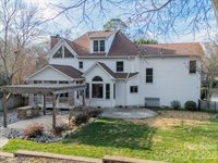 3306 Savannah Hills Drive, Matthews, NC 28105