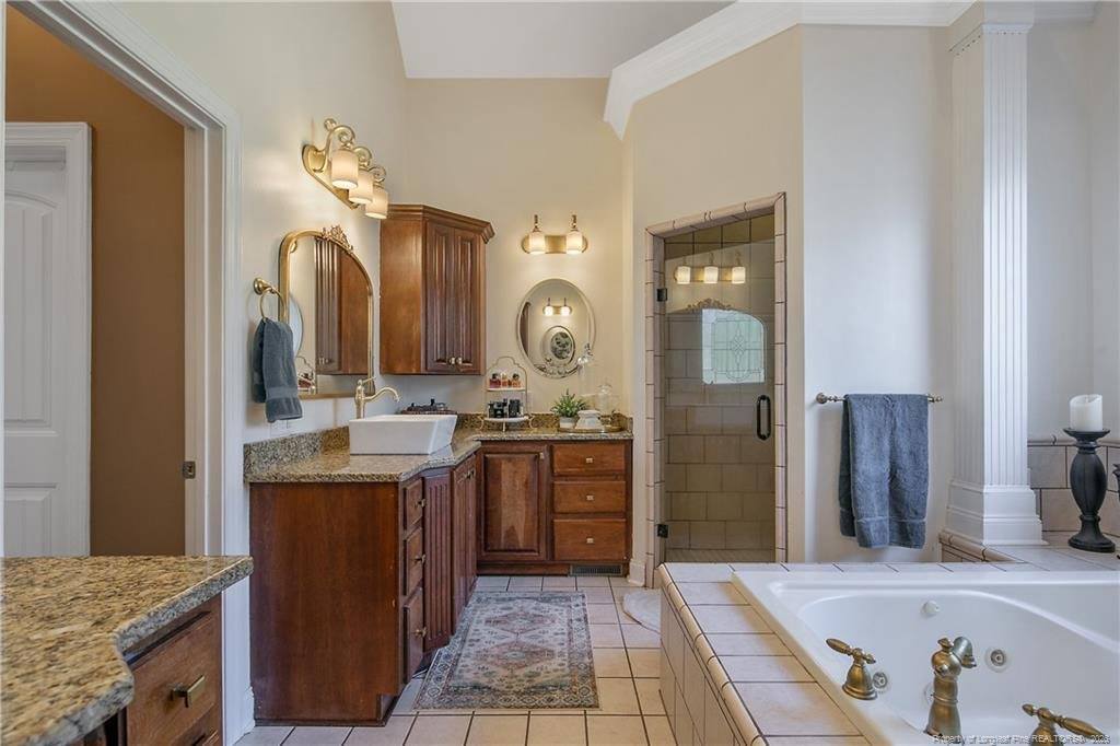 3504 Tree Ring Court, Fayetteville, NC 28306