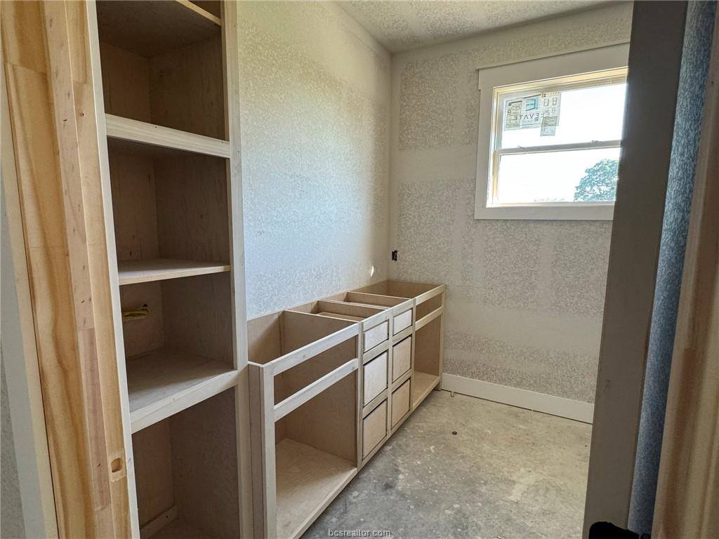 6788 Ellehue Lane, Bryan, TX 77808
