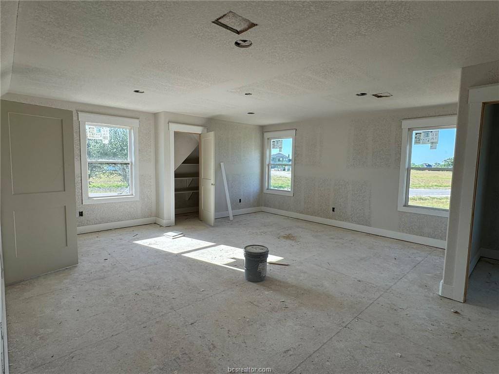 6788 Ellehue Lane, Bryan, TX 77808