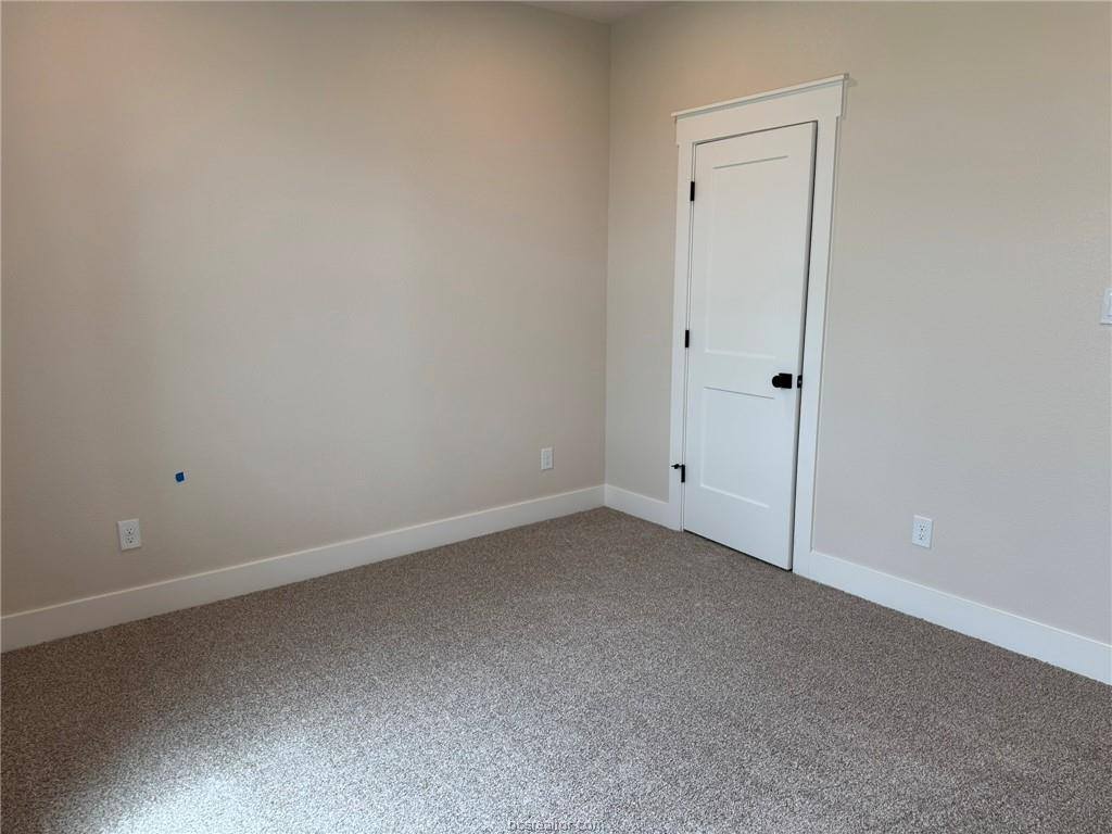 6788 Ellehue Lane, Bryan, TX 77808