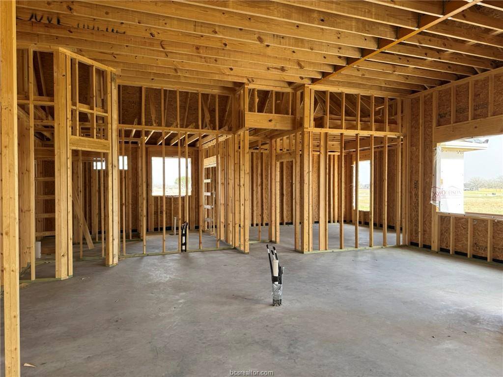 6788 Ellehue Lane, Bryan, TX 77808