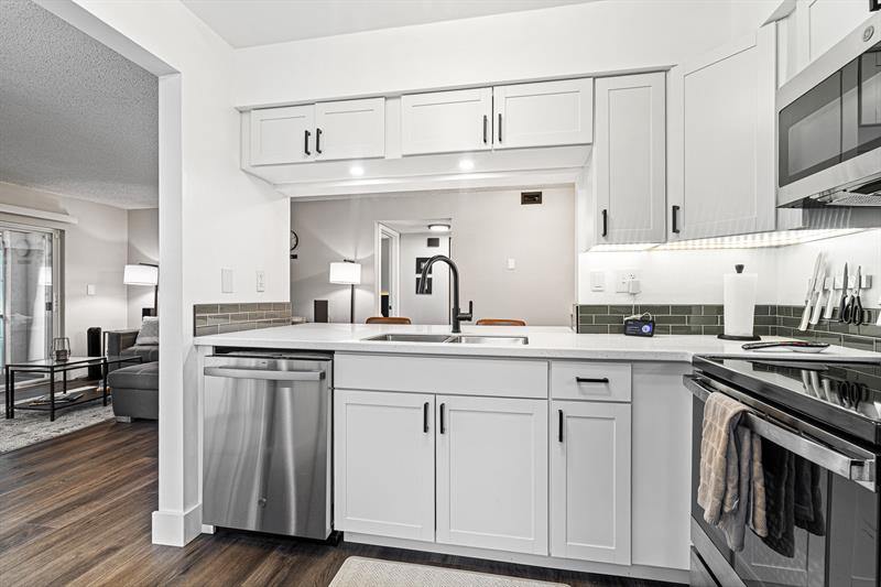 4620 W Mcnab Rd B1, #B1, Pompano Beach, FL 33069