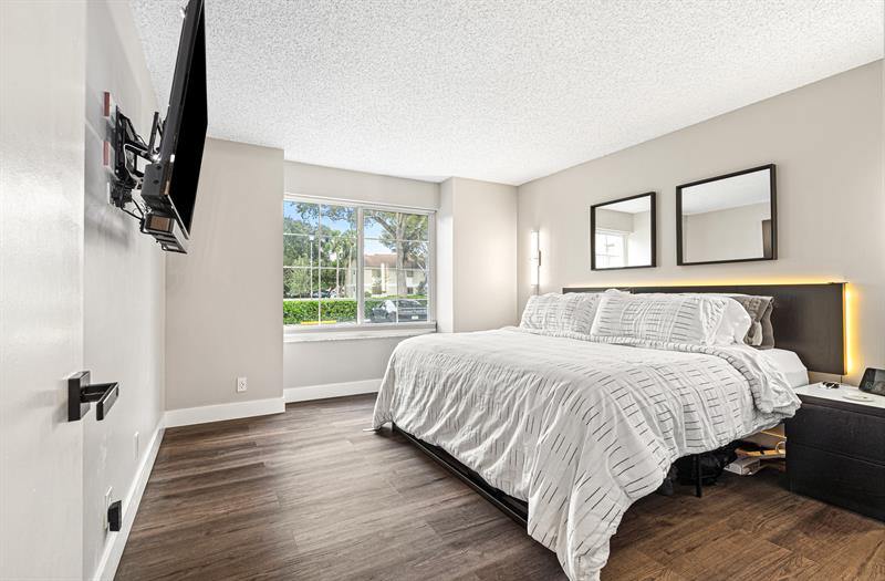 4620 W Mcnab Rd B1, #B1, Pompano Beach, FL 33069