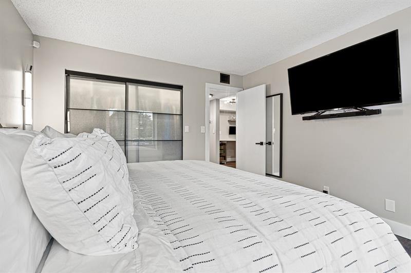 4620 W Mcnab Rd B1, #B1, Pompano Beach, FL 33069