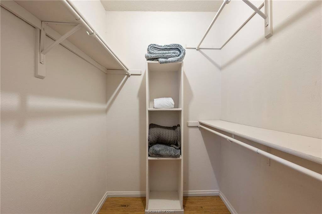 1901 Holleman Drive, College Station, TX 77840